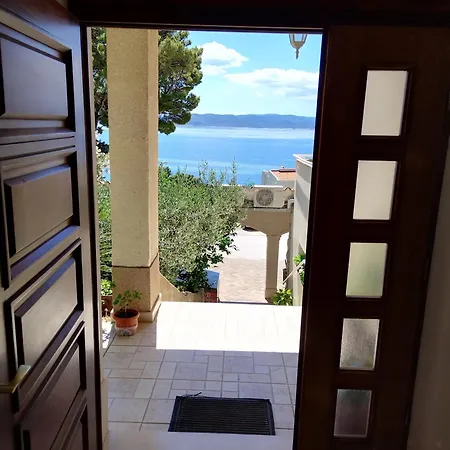 Apartment Marica Brela