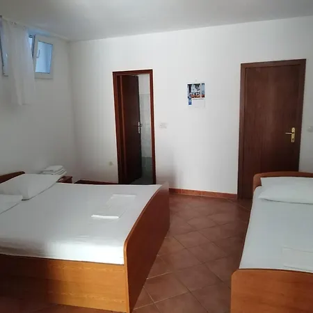 Marica Apartment Brela